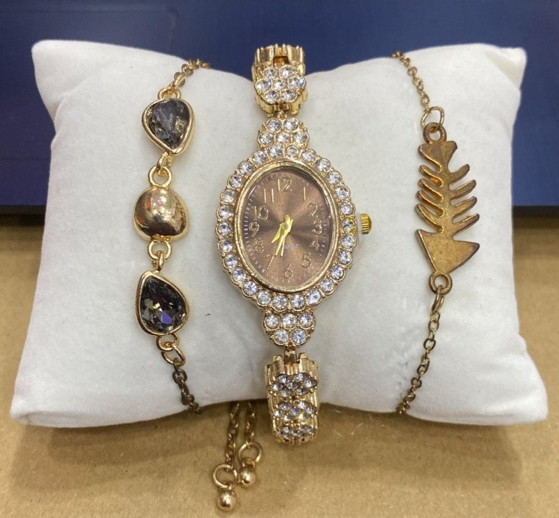 Jeu Montre et Bracelet LaiBin pour femme